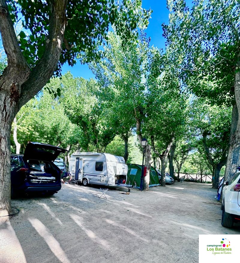 camping-con-sombra-y-parcelas-de-f-cil-acceso-los-batanes